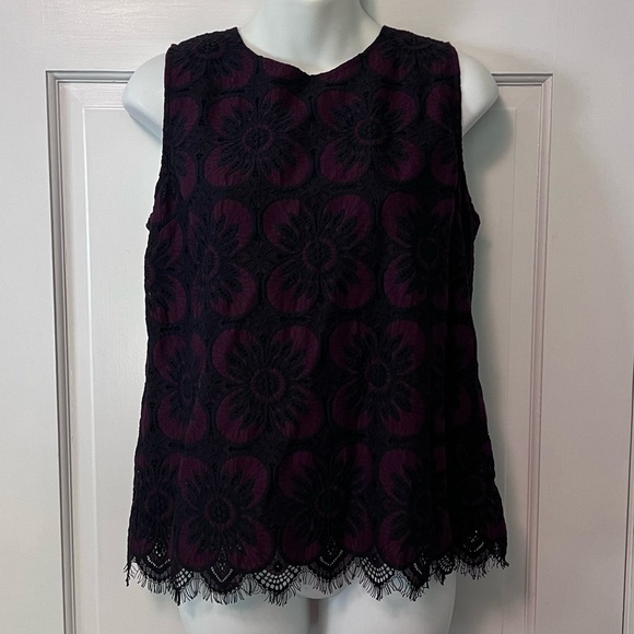 Banana Republic Tops - NWT Banana Republic Lace Top